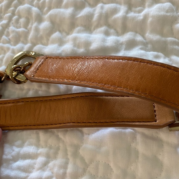 Tory Burch leather purse - Picture 4 of 16